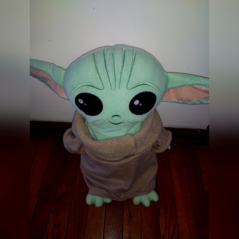 22" Star Wars Grogu/The Child Stuffed Animal Pillow Buddy